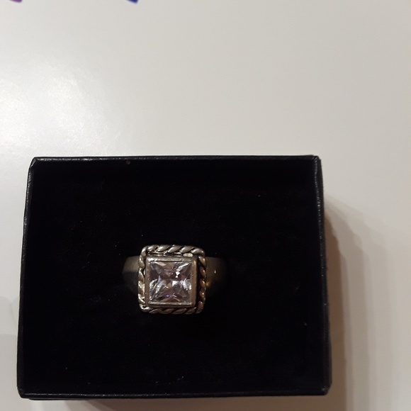 COPY - STERLING SILVER size 7 cubic zirconia ring - Picture 3 of 3